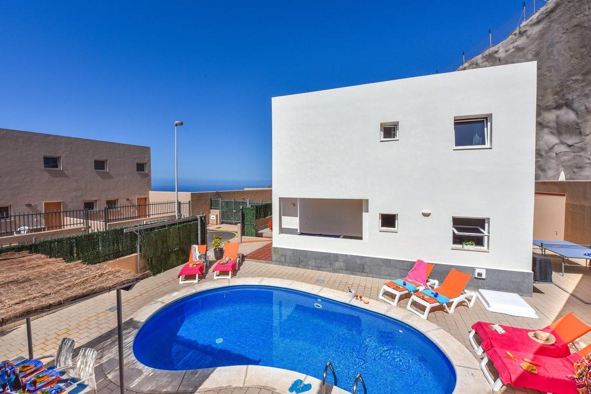 Kn Panorámica Apartahotel Costa Adeje (Tenerife)